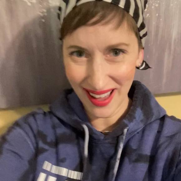 Meet your Posher, Kelly - Picture 1 of 6